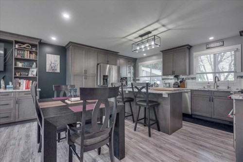 5616 55 Avenue, Lacombe, AB - Indoor Photo Showing Other Room
