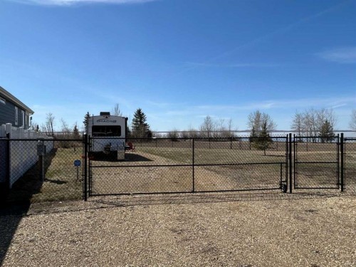 142-41310 Range Road 282, Rural Lacombe County, AB 