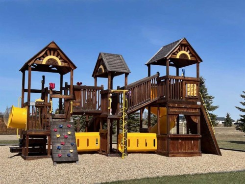 142-41310 Range Road 282, Rural Lacombe County, AB 