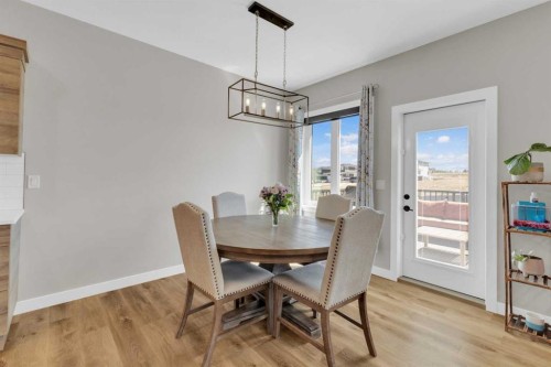 31 Vanson Close, Sylvan Lake, AB - Indoor Photo Showing Dining Room