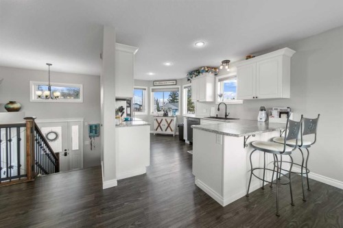 5007 52 Street, Amisk, AB - Indoor Photo Showing Kitchen