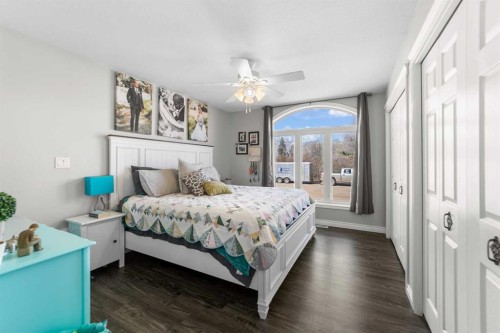 5007 52 Street, Amisk, AB - Indoor Photo Showing Bedroom