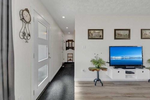 4702 57 Ave, Rimbey, AB - Indoor Photo Showing Other Room