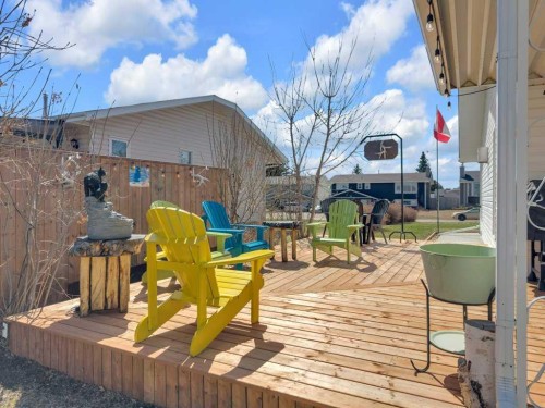 4702 57 Ave, Rimbey, AB - Outdoor With Deck Patio Veranda