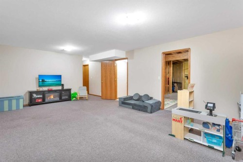 34 Lund Close, Red Deer, AB - Indoor