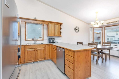 34 Lund Close, Red Deer, AB - Indoor