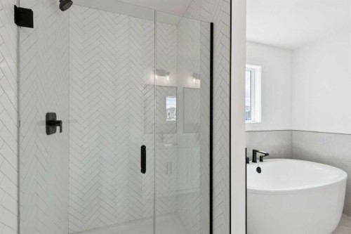 17 Southborough Common, Cochrane, AB - Indoor Photo Showing Bathroom
