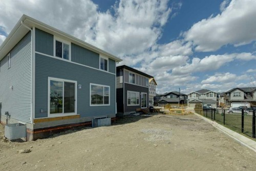 17 Southborough Common, Cochrane, AB - Outdoor