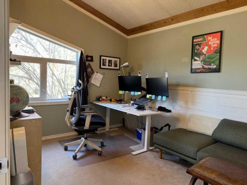 462075 Range Road 33, Winfield, AB - Indoor Photo Showing Office