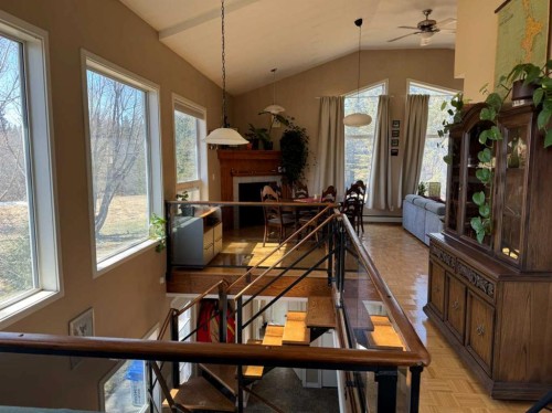 462075 Range Road 33, Winfield, AB - Indoor