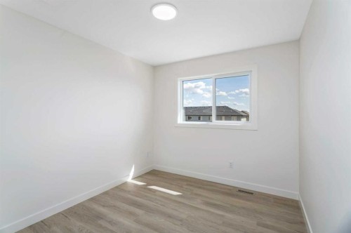 157 Athens Road, Blackfalds, AB - Indoor Photo Showing Other Room