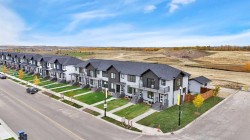 206 Cambridge Way Sylvan Lake, AB T4S 0V8