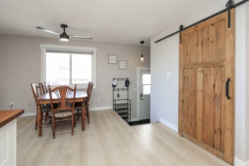 251 Overdown Drive, Red Deer, AB - Indoor Photo Showing Dining Room