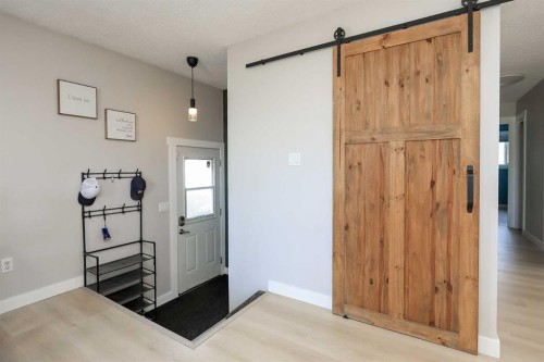251 Overdown Drive, Red Deer, AB - Indoor Photo Showing Other Room