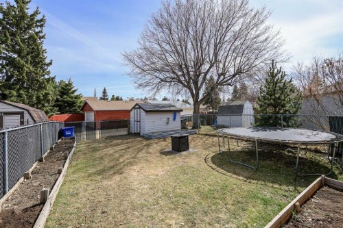 251 Overdown Drive, Red Deer, AB - Outdoor