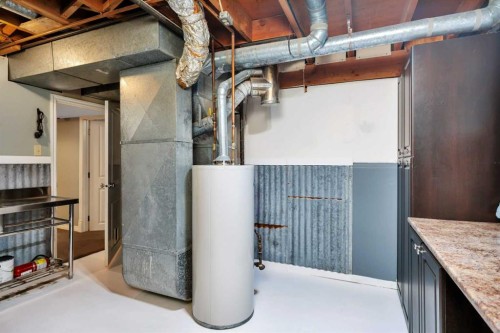 5 Freemont Close, Red Deer, AB - Indoor Photo Showing Basement