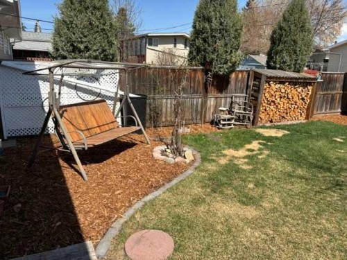 5 Freemont Close, Red Deer, AB - Outdoor