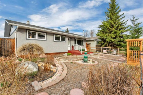 5 Freemont Close, Red Deer, AB - Outdoor With Deck Patio Veranda