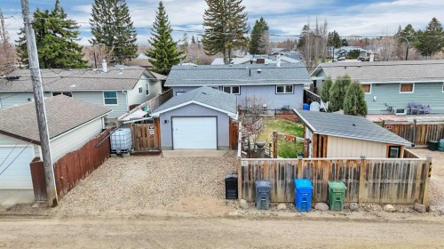 5 Freemont Close, Red Deer, AB - Outdoor