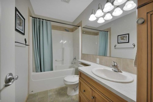 50 Langford Crescent, Red Deer, AB - Indoor Photo Showing Bathroom
