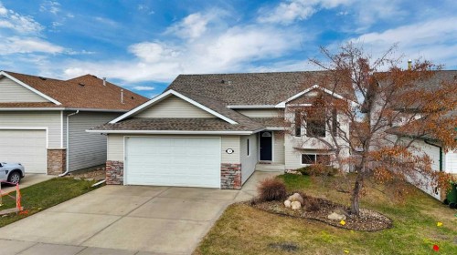 50 Langford Crescent  Red Deer, AB T4R 2X1
