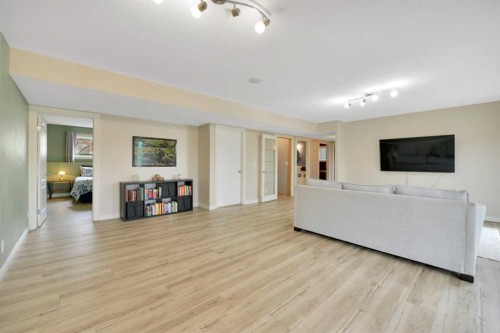 50 Langford Crescent, Red Deer, AB - Indoor Photo Showing Living Room