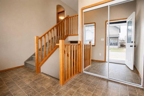 60 Vickers Close, Red Deer, AB - Indoor Photo Showing Other Room