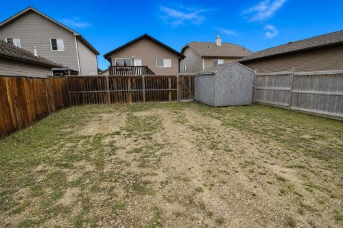 60 Vickers Close, Red Deer, AB - Outdoor