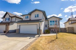 46 Lagrange Crescent Red Deer, AB T4R 3K4