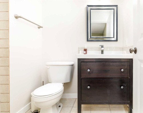 43 Webster Drive, Red Deer, AB - Indoor Photo Showing Bathroom