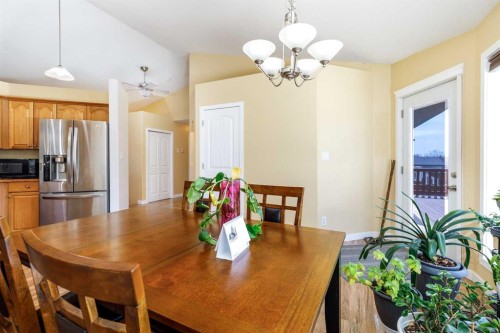 43 Webster Drive, Red Deer, AB - Indoor Photo Showing Dining Room