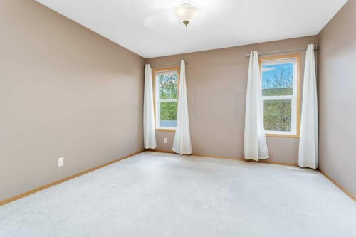 27 Ramage Crescent, Red Deer, AB - Indoor Photo Showing Other Room