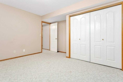 27 Ramage Crescent, Red Deer, AB - Indoor Photo Showing Other Room