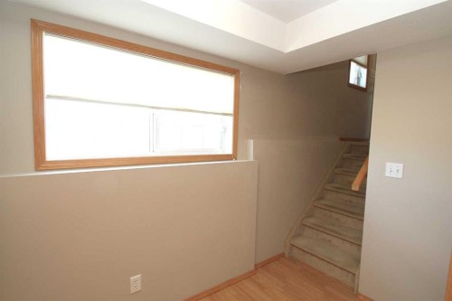 188 Deschner Close, Red Deer, AB - Indoor Photo Showing Other Room