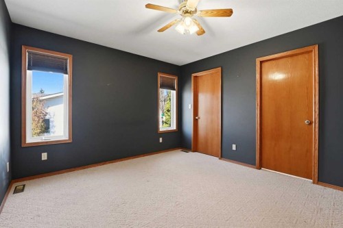 139 Donnelly Crescent, Red Deer, AB - Indoor Photo Showing Other Room
