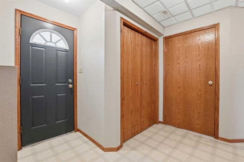139 Donnelly Crescent, Red Deer, AB - Indoor Photo Showing Other Room