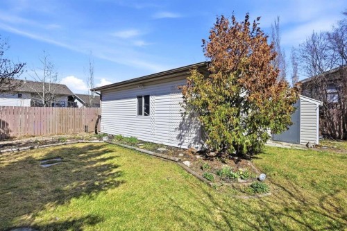 139 Donnelly Crescent, Red Deer, AB - Outdoor