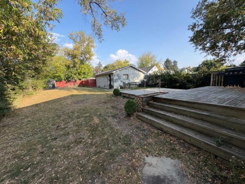 5821 44 Avenue, Red Deer, AB - Outdoor