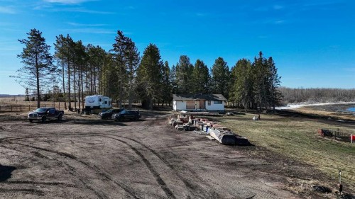 1250 343A Township, Bowden, AB 