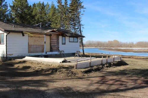 1250 343A Township, Bowden, AB 