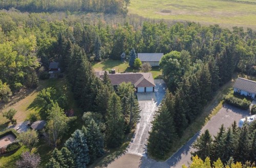 37-28342 Township Road 384  Rural Red Deer County, AB T4S 2B6