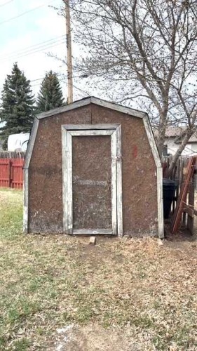 4908 46 Street, Hardisty, AB - Outdoor