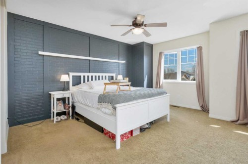 100 Wade Close, Red Deer, AB - Indoor Photo Showing Bedroom