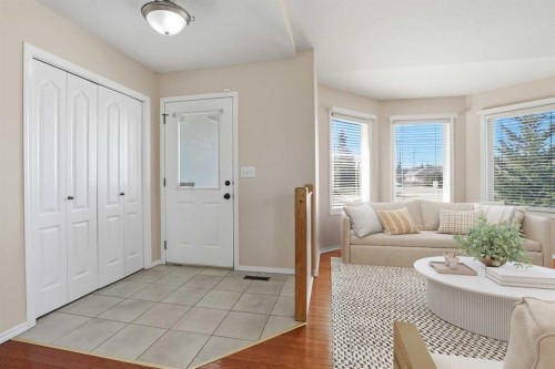 2 Lewis Close, Red Deer, AB - Indoor