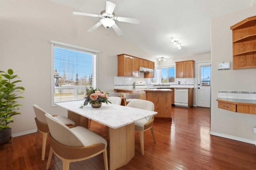 2 Lewis Close, Red Deer, AB - Indoor