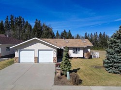 7006 61 Street Rocky Mountain House, AB T4T 1M2