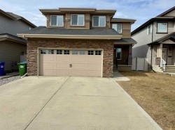 22 Caribou Crescent Red Deer, AB T4P 0T5