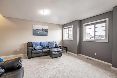 22 Caribou Crescent, Red Deer, AB - Indoor Photo Showing Living Room