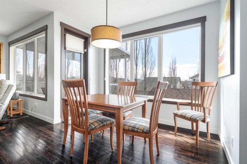 20 Ingle Close, Red Deer, AB - Indoor Photo Showing Dining Room