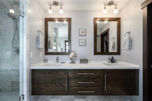 20 Ingle Close, Red Deer, AB - Indoor Photo Showing Bathroom